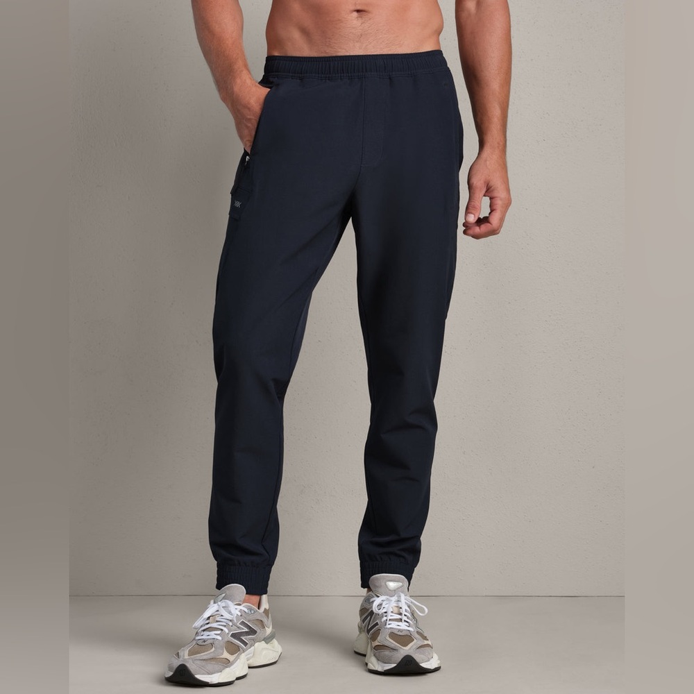 RHONE Men's Altitude Cargo Joggers, True Navy, Size XL